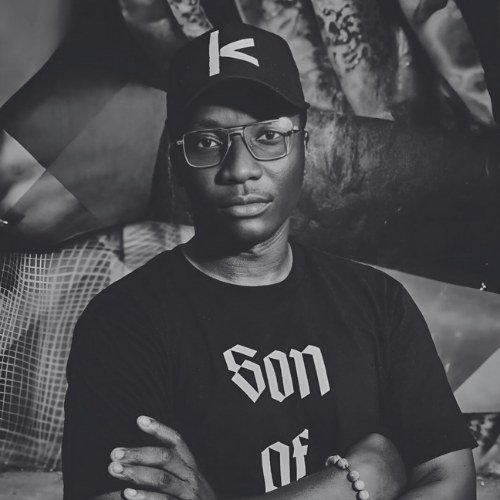 Portrait d’Alan Boulga, fondateur d’Alan Creative